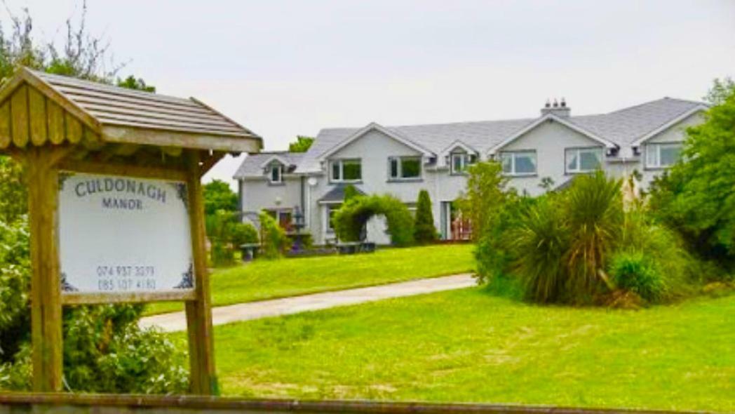 Culdonagh Manor B&B Malin Ngoại thất bức ảnh